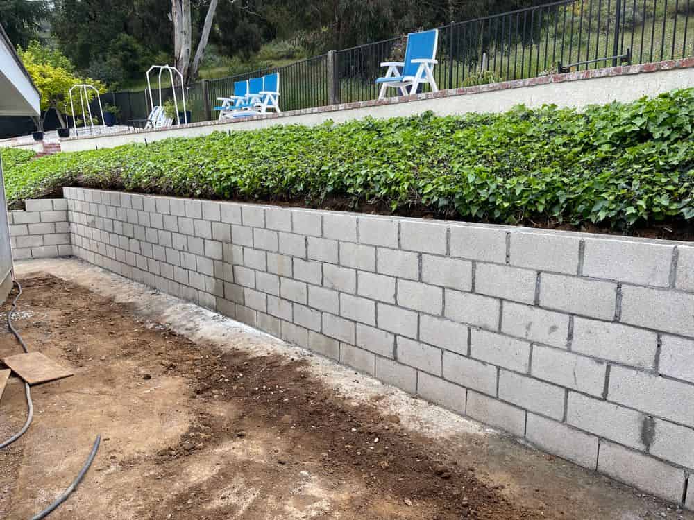 Retaining walls image